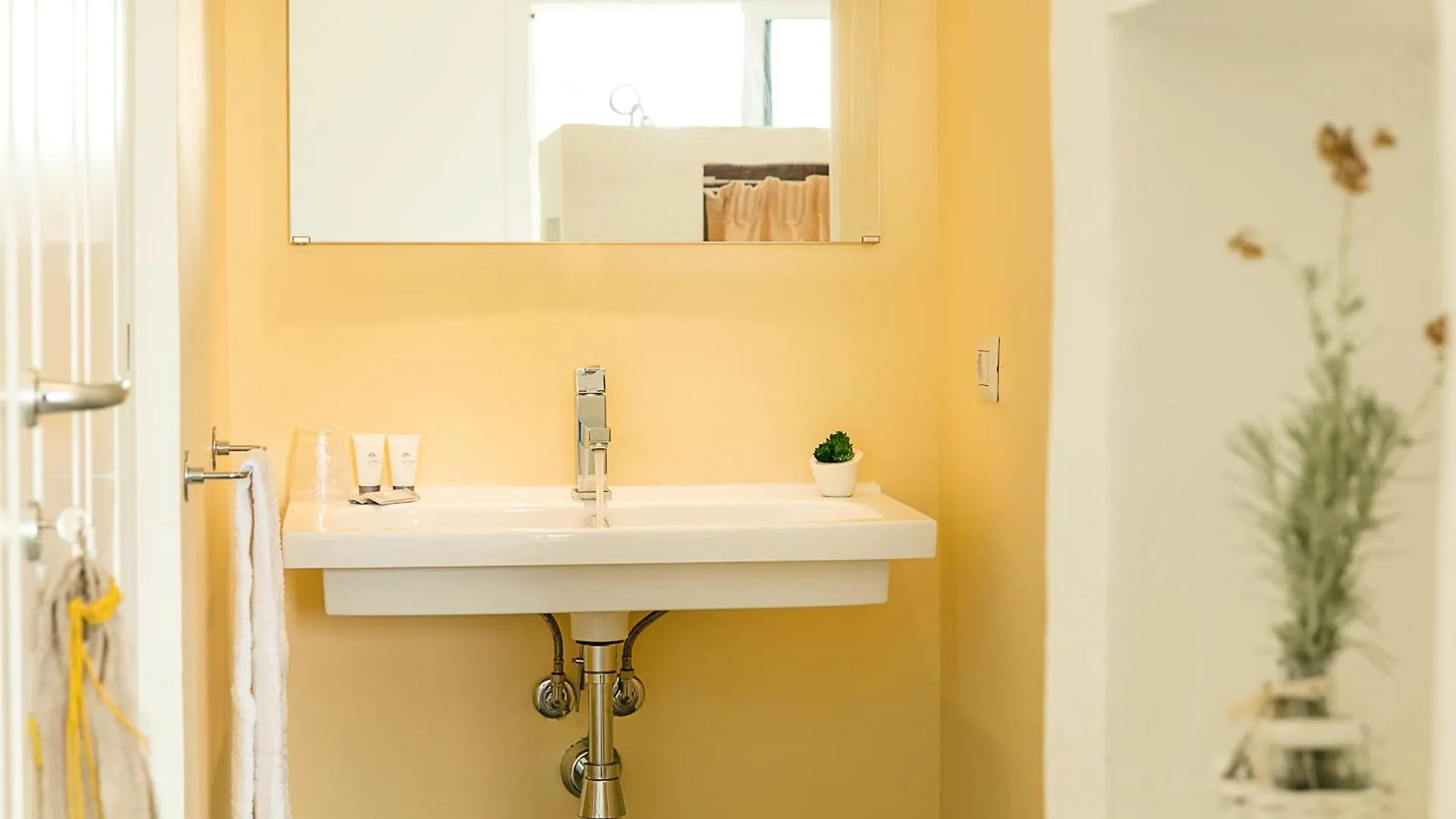 Sardegna E - Beach Rooms Olbia Guest house